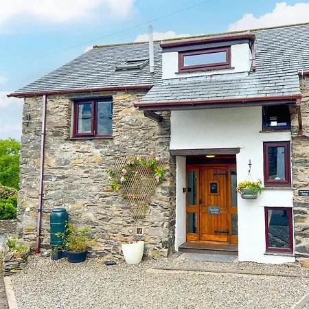 The Hayloft, Broughton Beck, Near Ulverston Holiday home Spark Bridge